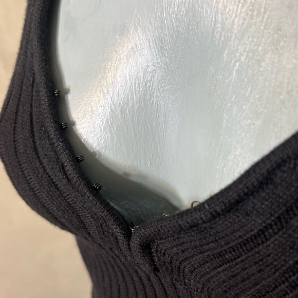 GUESS, Black Knit Halter Crop Top, Size XS, Like New - Picture 2 of 6
